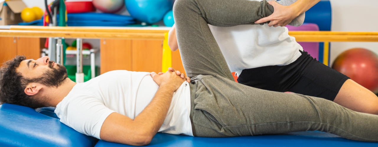 physical-therapy-clinic-hip-pain-relief-shanti-pt-edison-east-windsor-nj