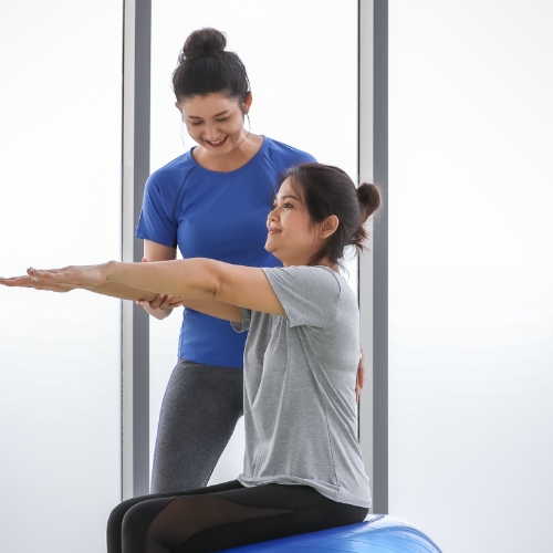 physical-therapy-clinic-therapeutic-exercise-shanti-pt-edison-east-windsor-nj-1